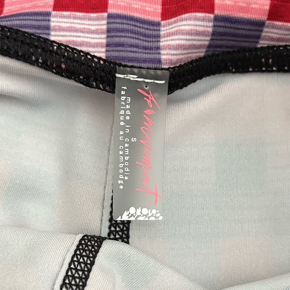 FP Movement Mid-Rise 7/8 Double Take Printed Leggings Size Small - Picture 7 of 8